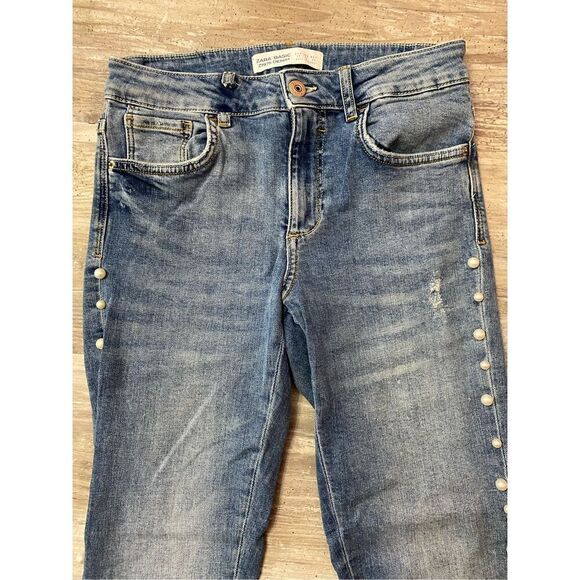 Zara Mid Rise Skinny Blue Jeans With Pearls Raw Hem Women’s Sz 4 - Picture 3 of 7